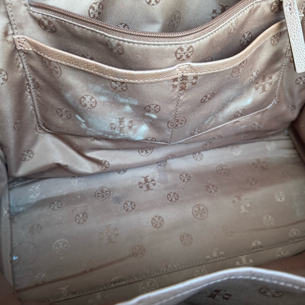 Tory Burch Shoulder Tote - Picture 15 of 16